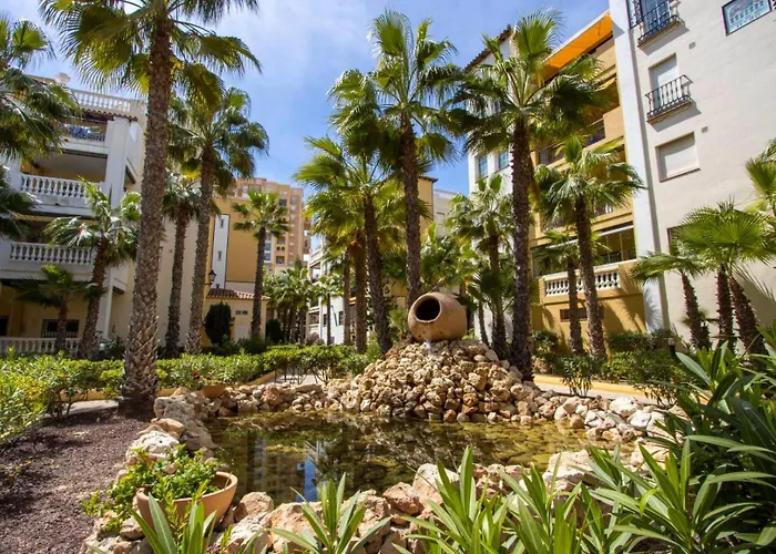 Buganvilla Apartment, 95m2, 3 Bedrooms, Terrace, 300m to Los Locos Beach Torrevieja
