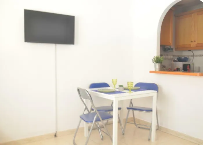 Pretty Studio With Swimming Pool Torrevieja