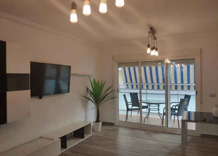 Apartamento Piso recien reformado a menos de 50m de la playa Torrevieja