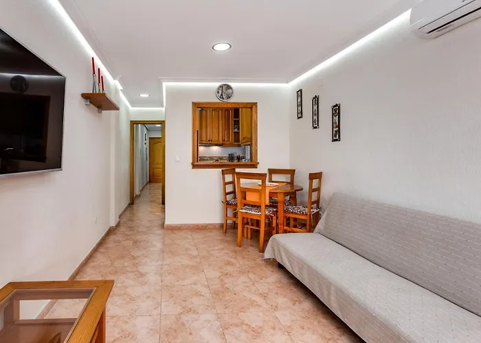 Apartaments Amalia On The Beach Torrevieja
